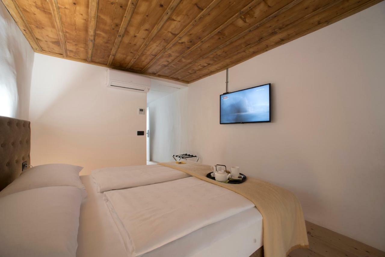 Sir Thomas Bed&More Bolzano Bagian luar foto